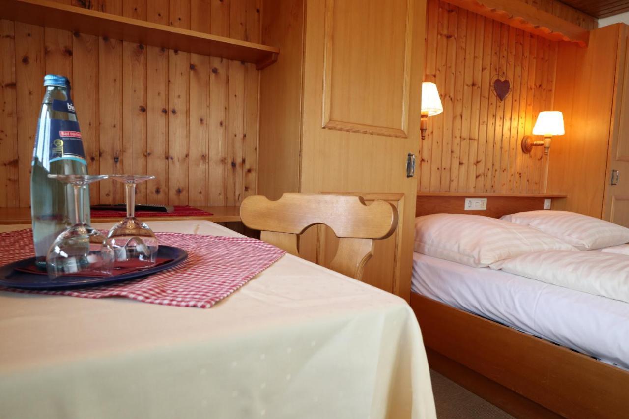 Hoehenpension Glashuette Bed&Breakfast Fruehstueckspension Hotel Garni Бонндорф-ім-Шварцвальд Екстер'єр фото
